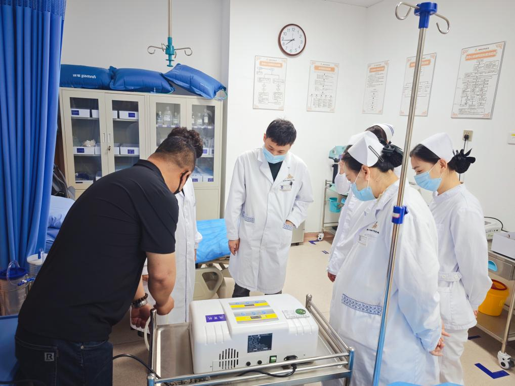 全自动洗胃机厂家价格多少钱一台？